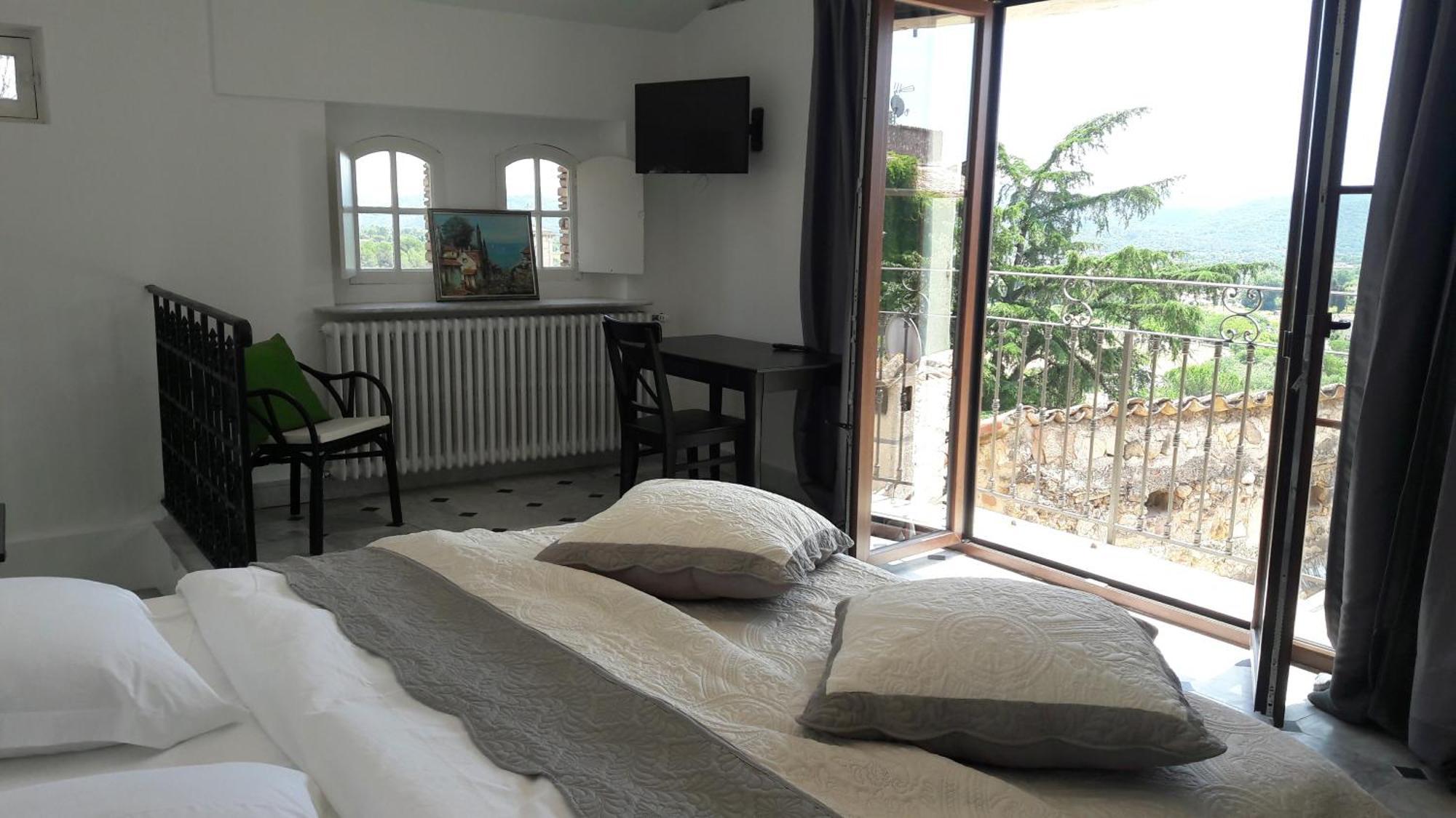阿卡别墅 Les Arcs-sur-Argens 客房 照片